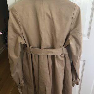 Maternity trench coat